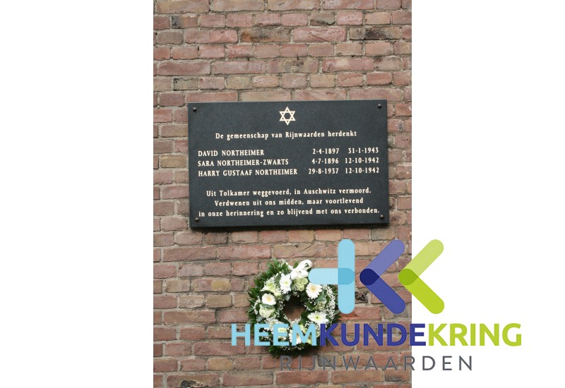 08-05-2013 Onthulling plaquette Northeimer Tolkamer Coll. P.Snip (20)